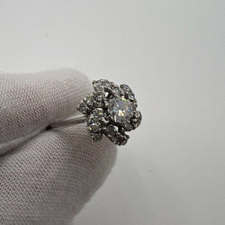 Bague en or blanc et diamants - Castafiore