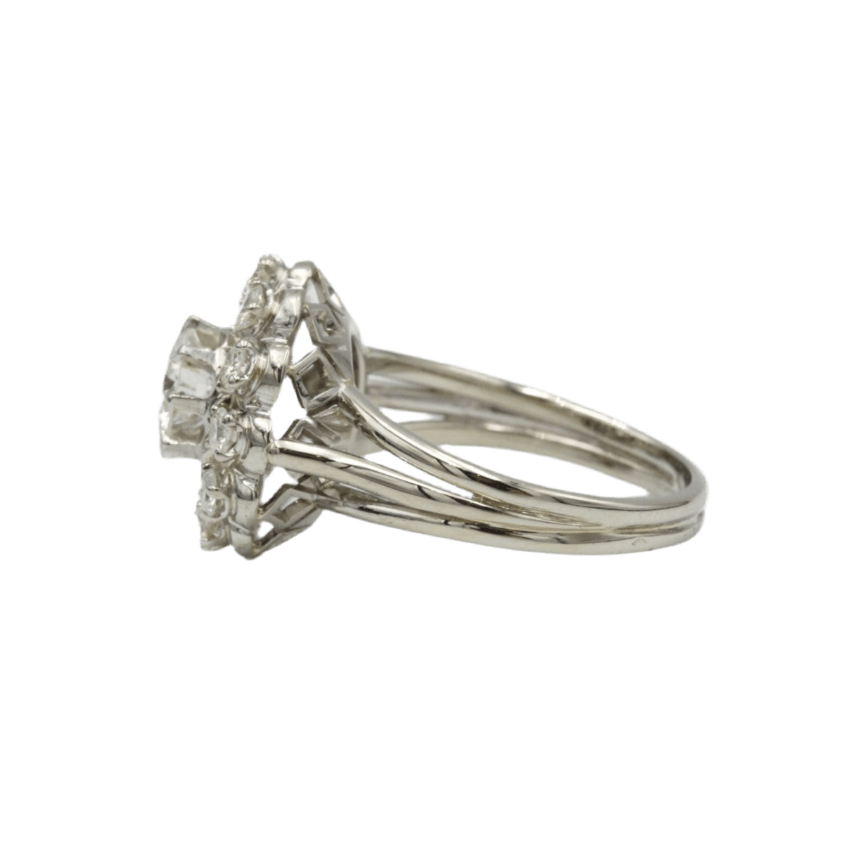 Bague en or blanc et diamants - Castafiore