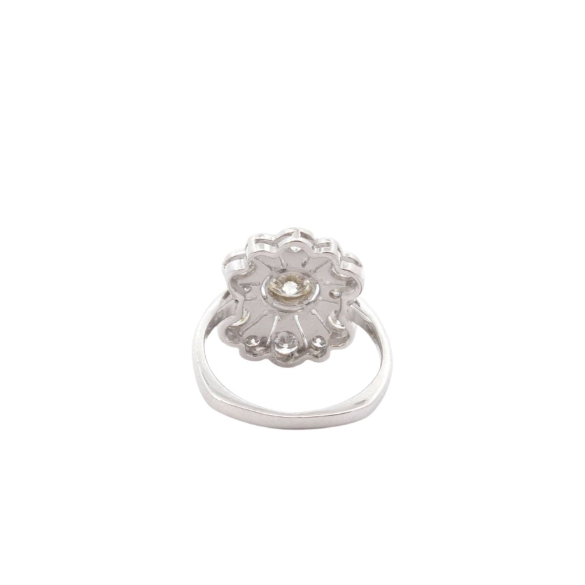 Bague en or blanc et diamants - Castafiore