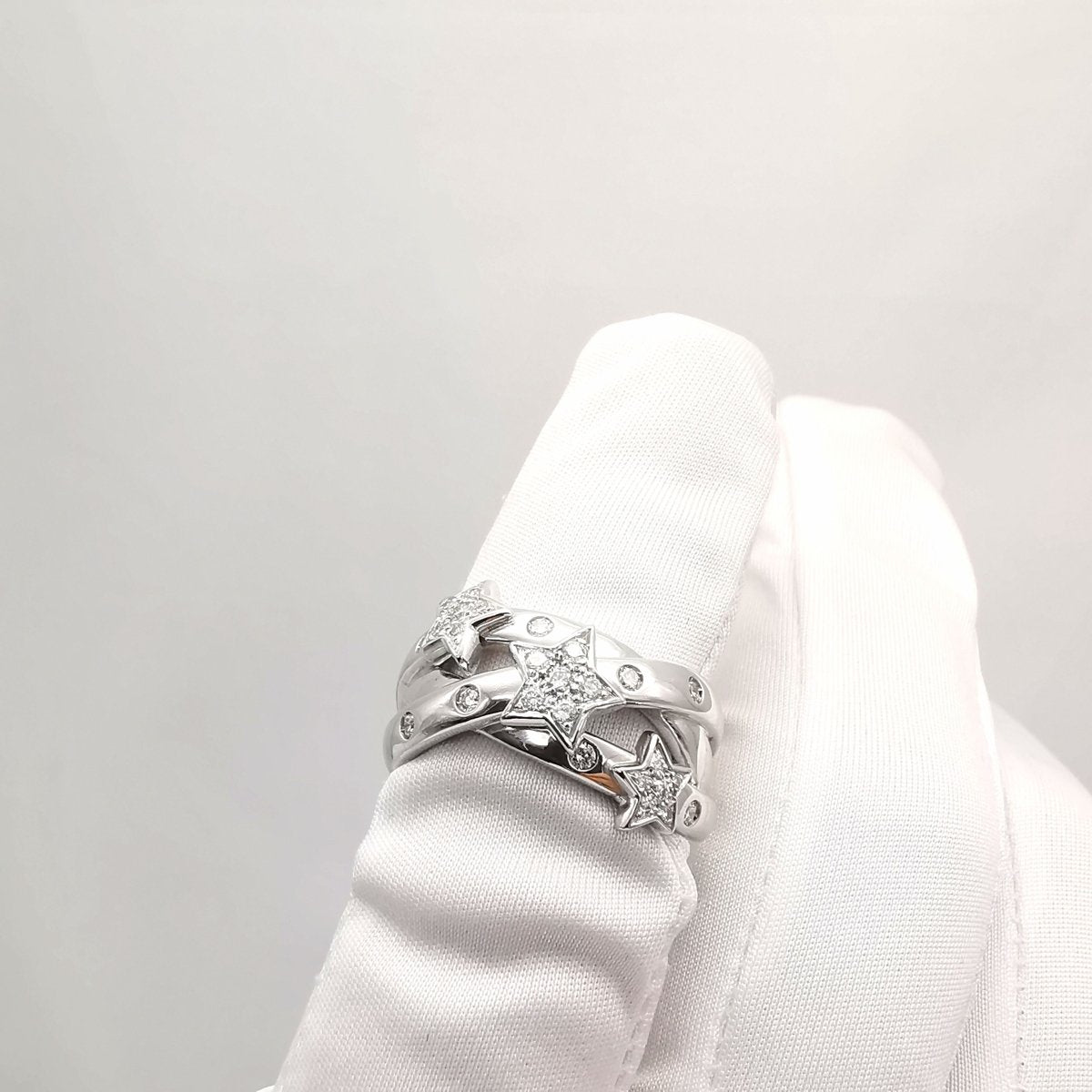 Bague en or blanc et diamants - Castafiore