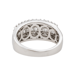 Bague en or blanc et diamants - Castafiore