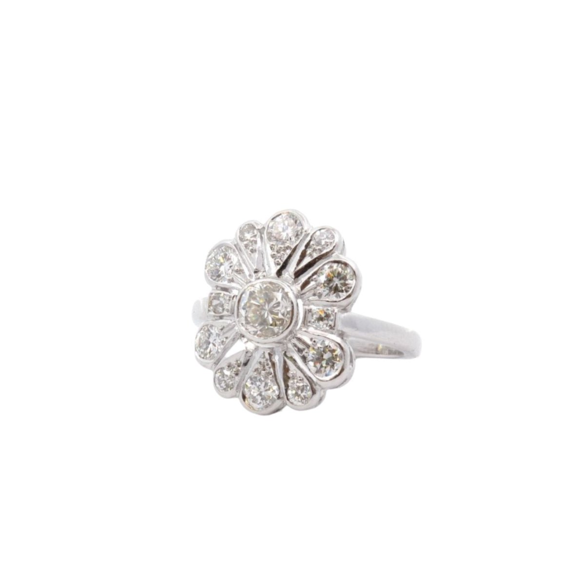 Bague en or blanc et diamants - Castafiore