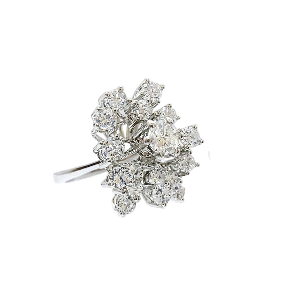 Bague en or blanc et diamants - Castafiore