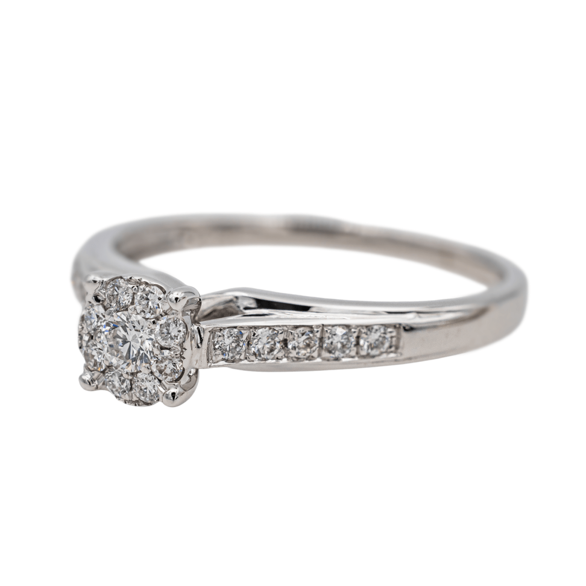 Bague en or blanc et diamants - Castafiore