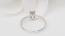 Bague en or blanc et diamants baguettes - Castafiore