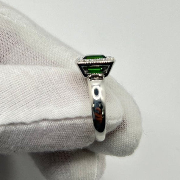 Bague en or blanc et tourmaline verte - Castafiore