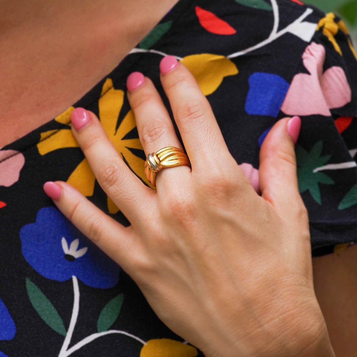 Bague en or blanc, or jaune et or rose - Castafiore
