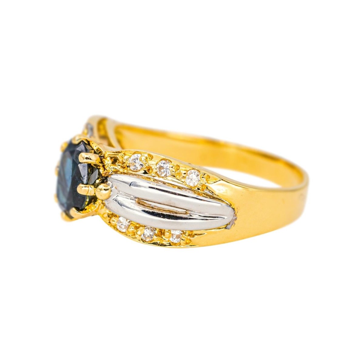 Bague en or blanc, or jaune, saphir et diamants - Castafiore