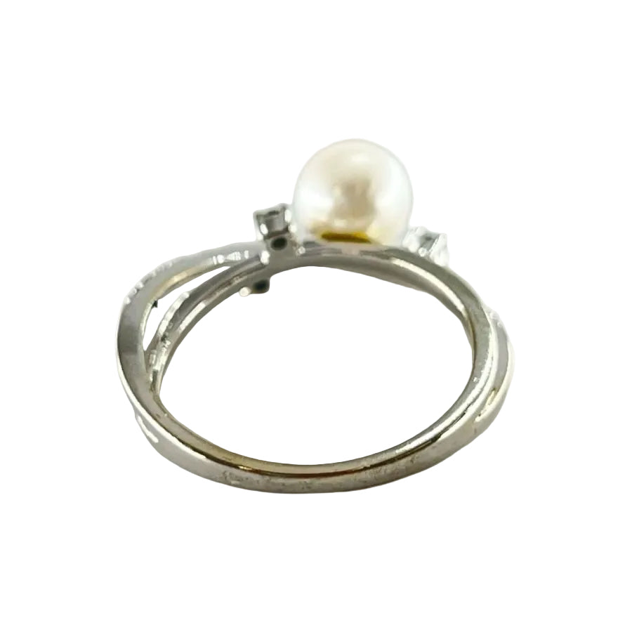 Bague en or blanc perle et diamants - Castafiore