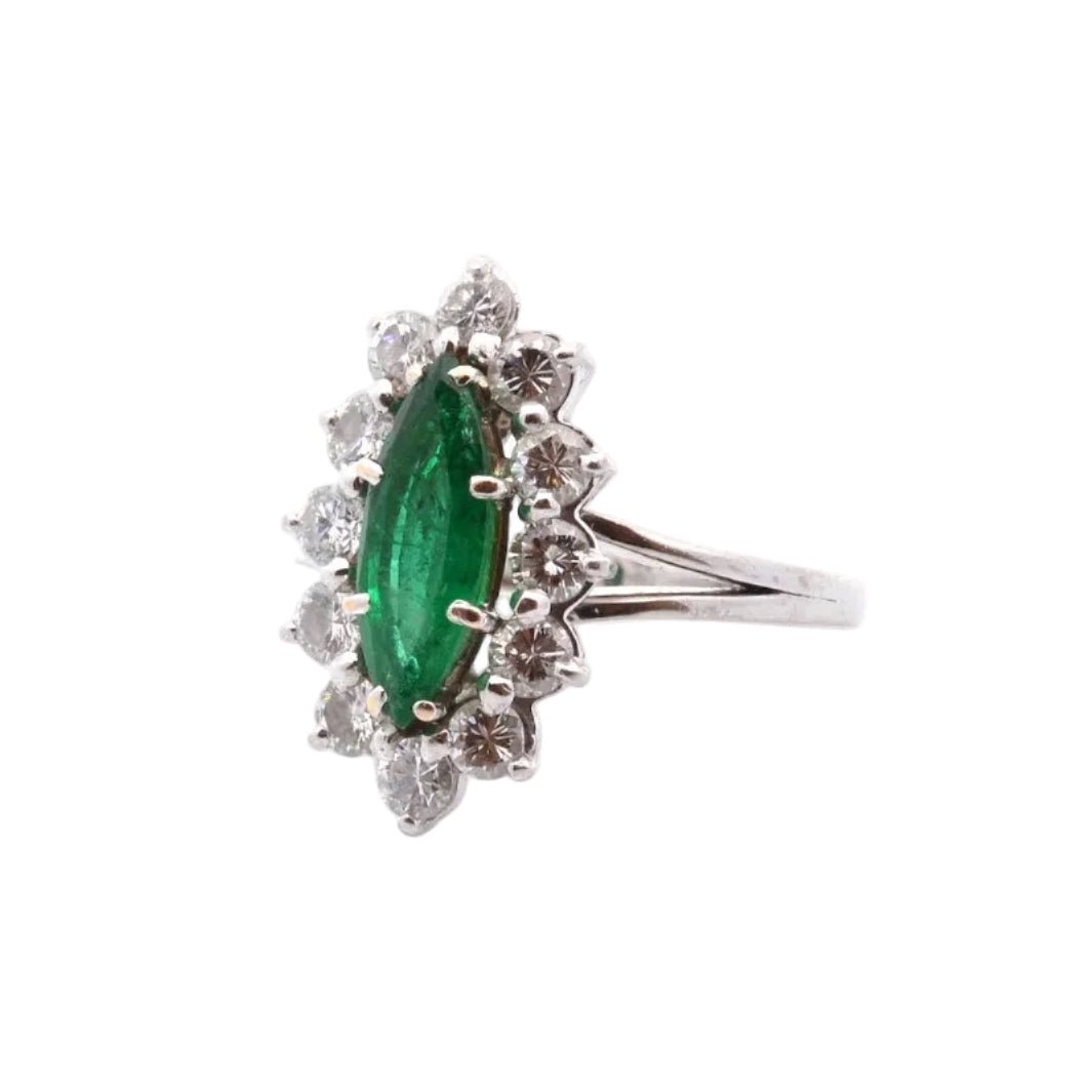 Ring vintage emerald and diamonds