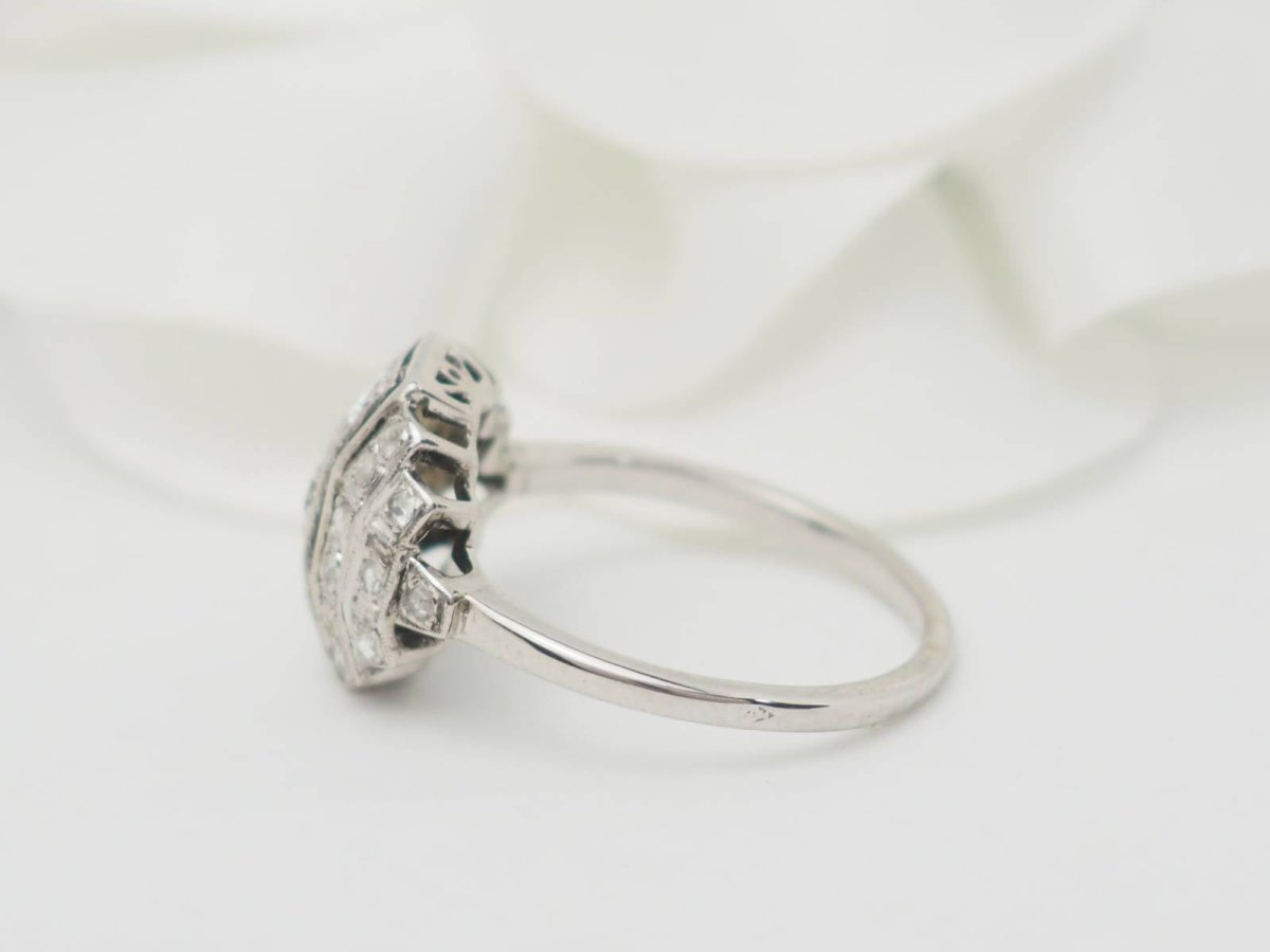 Bague en or blanc, platine et diamants - Castafiore