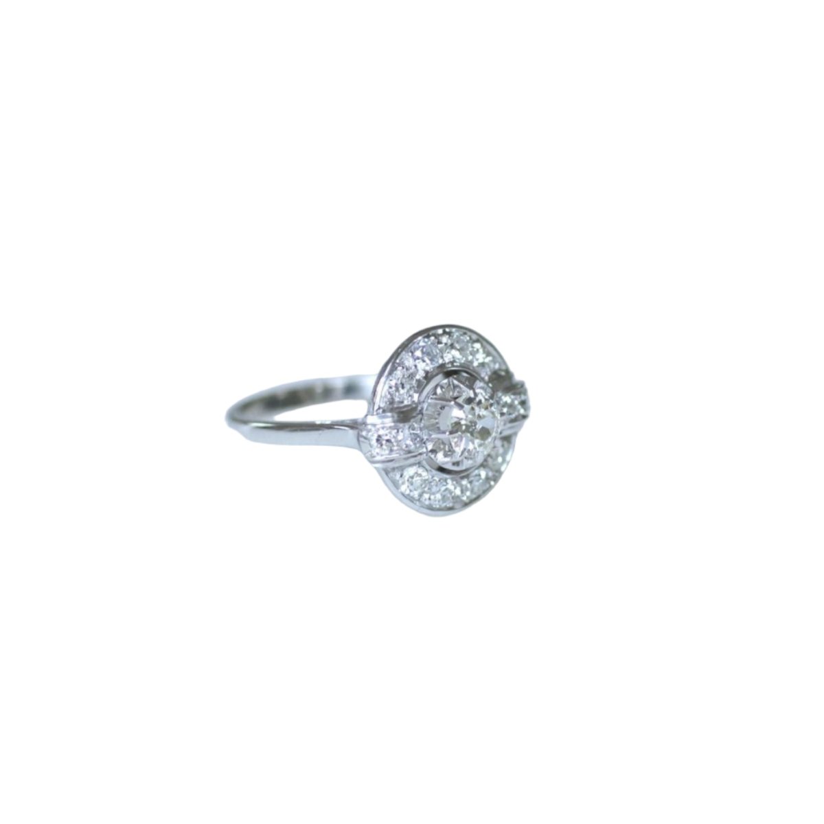 Bague en or blanc, platine, et diamants - Castafiore