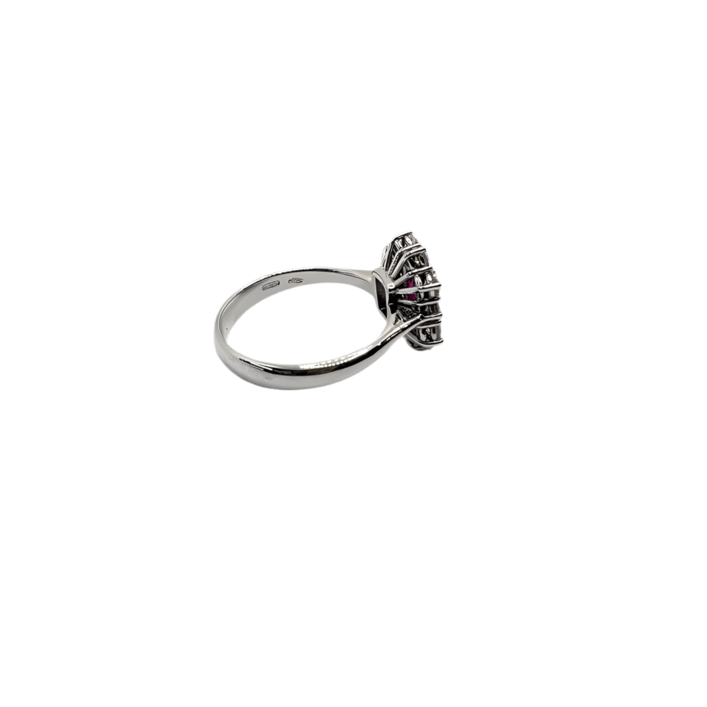 Bague en or blanc, rubis et diamants - Castafiore