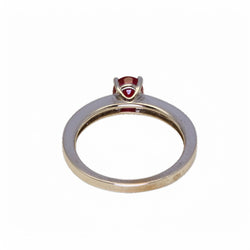 Bague en or blanc rubis et diamants. - Castafiore