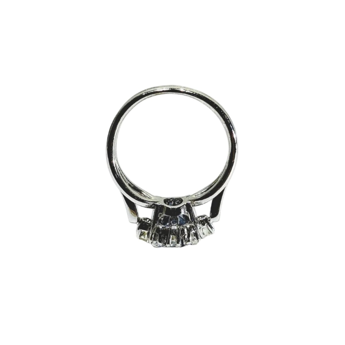 Bague en or blanc, saphir et diamants - Castafiore