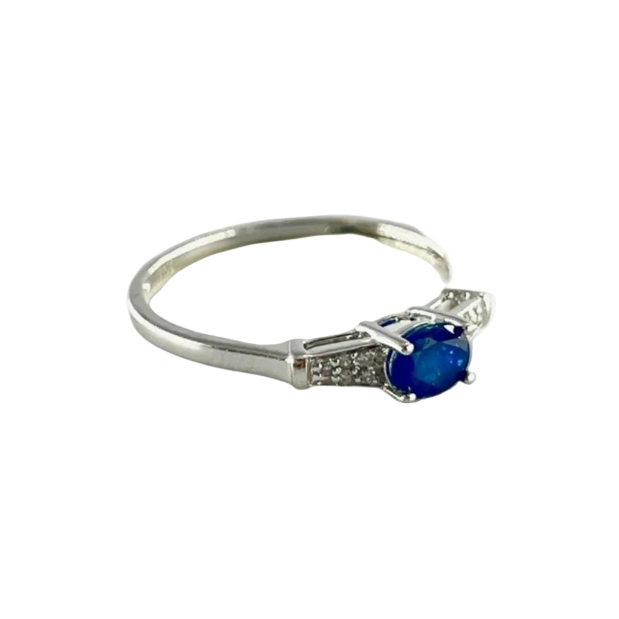 Bague en or blanc saphir et diamants - Castafiore