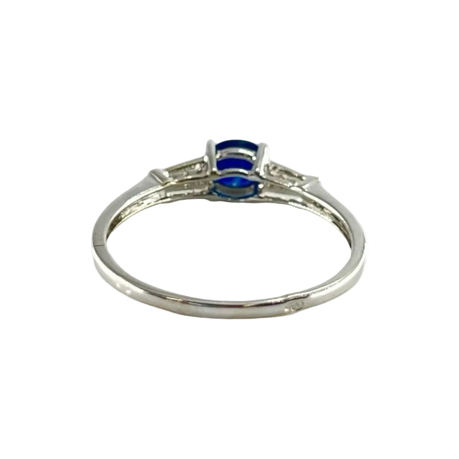 Bague en or blanc saphir et diamants - Castafiore