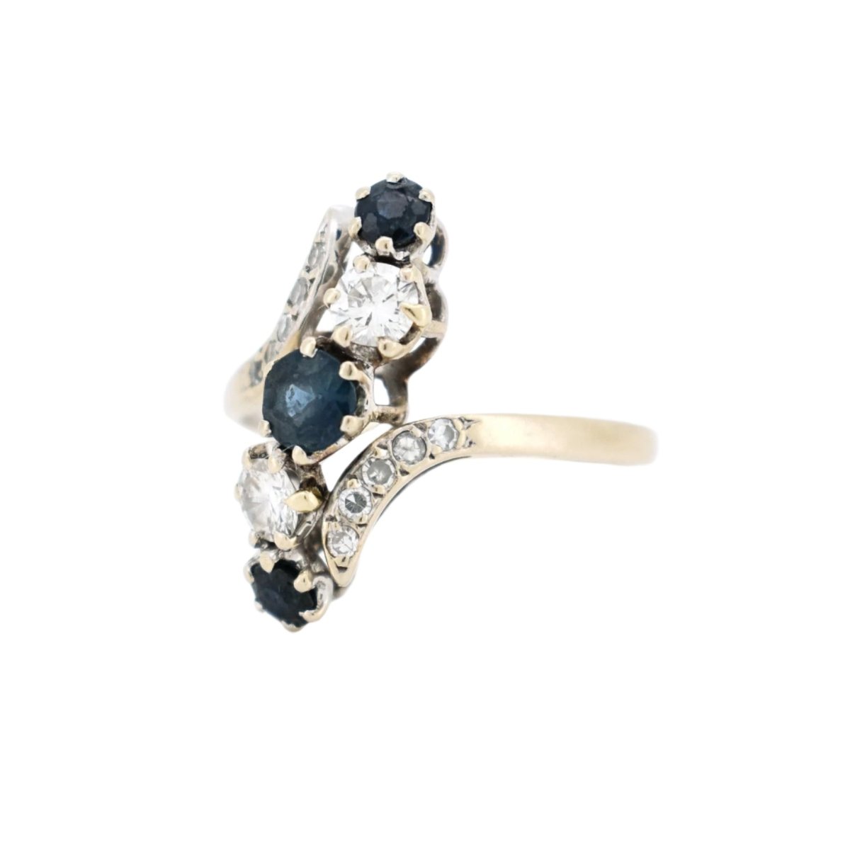 Bague en or blanc, saphir et diamants - Castafiore