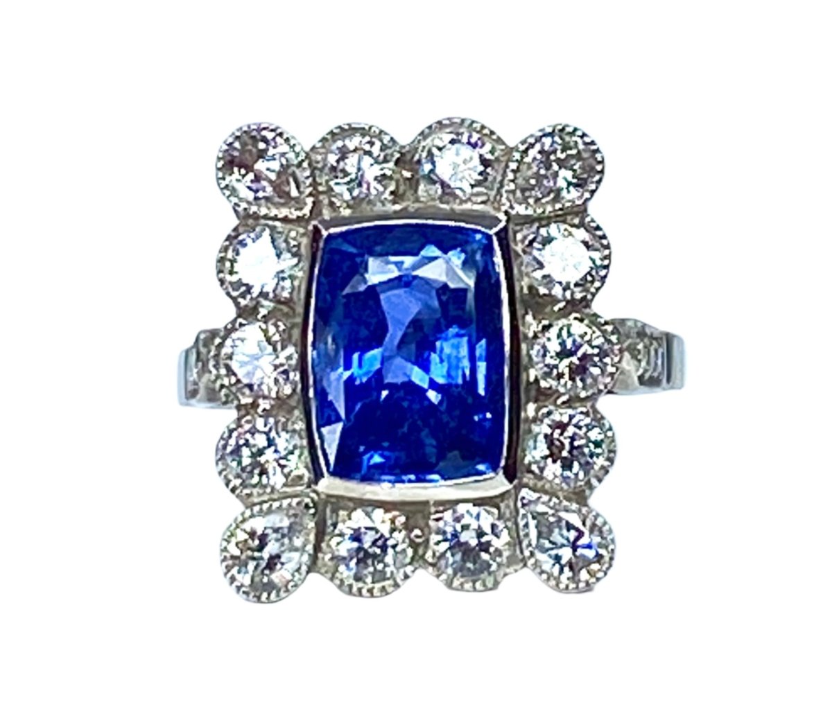 Bague en or blanc, saphir et diamants - Castafiore