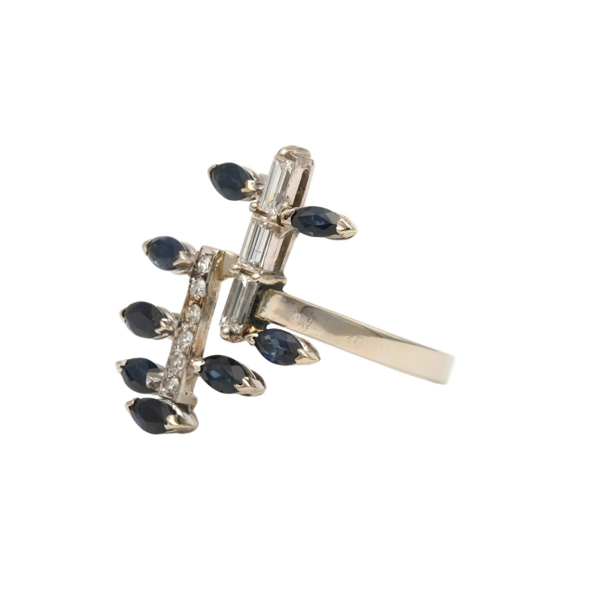 Bague en or blanc, saphirs et diamants - Castafiore