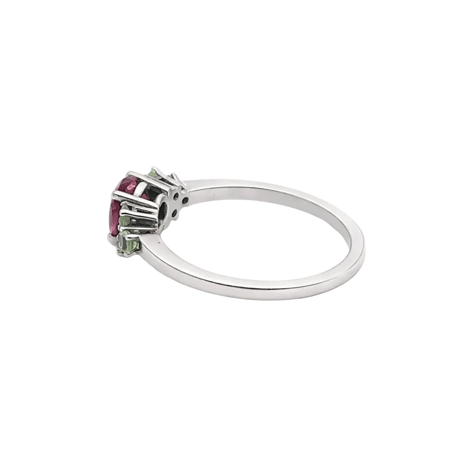 Bague en or blanc, tourmaline et péridots - Castafiore