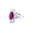 Bague en or certifiée SSEF de 3,80 carats de rubis et de diamants - Castafiore