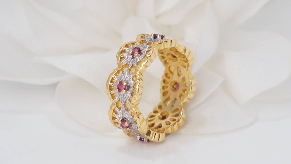 Bague en or deux tons et rubis