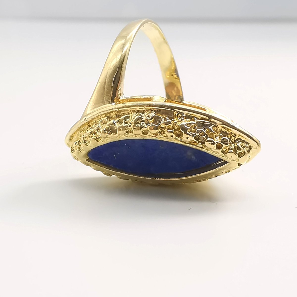 Bague en or et lapis lazuli - Castafiore