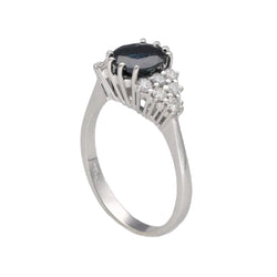 Bague en or gris 18 Cts avec un saphir de 1,70 Cts et 0,25 Cts de diamants brillants. Taille 55 - Castafiore