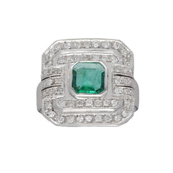 Bague en or gris 18k avec emeraude et diamants taille ancienne vers 1970. Taille 56. - Castafiore