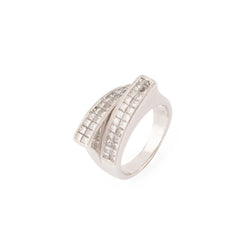 Bague en or gris design en diamant taille princesse - Castafiore