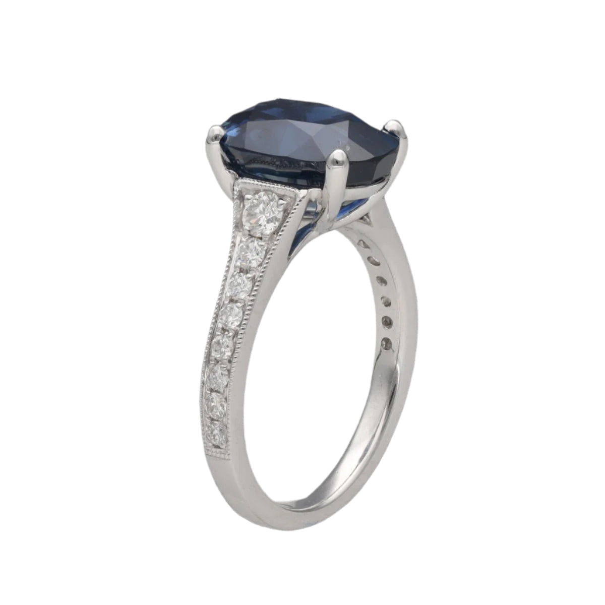Bague en or gris, saphir et diamants - Castafiore