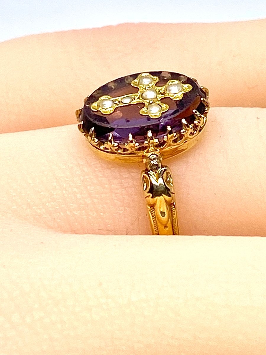 Bague en or jaune 18 carats avec croix en perles fines, vers 1880 - Castafiore