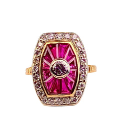 Bague en or jaune 18 carats en diamants et rubis. - Castafiore