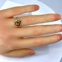 Bague en or jaune 18 carats en saphir et diamants - Castafiore