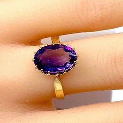 Bague en or jaune 18 carats et améthyste - Castafiore