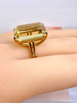 Bague en or jaune 18 carats et citrine 20 carats - Castafiore