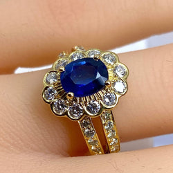 Bague en or jaune 18 carats, saphir et diamants - Castafiore