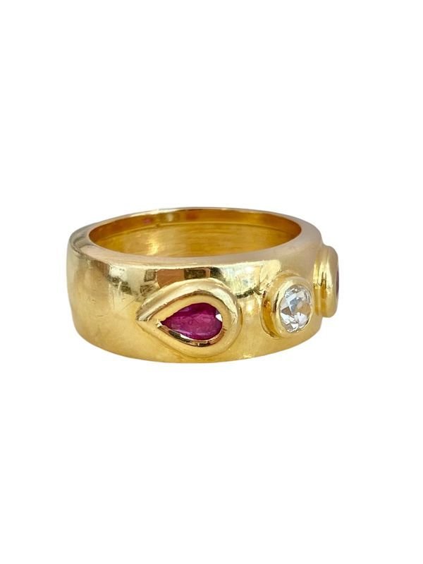 Bague en or jaune 18k rubis et diamant - Castafiore