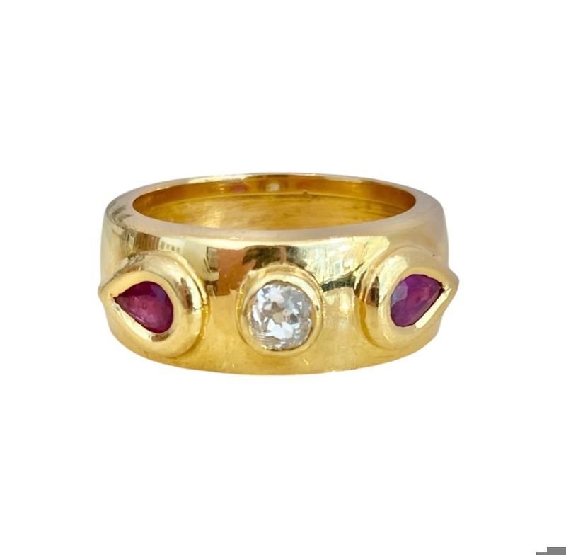 Bague en or jaune 18k rubis et diamant - Castafiore