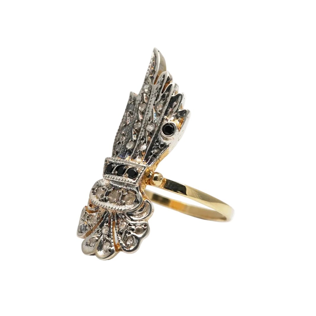 Bague en or jaune, argent, saphirs et diamants - Castafiore