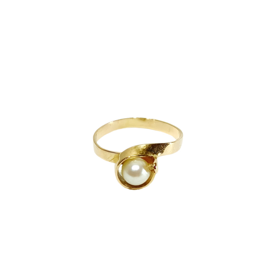 Bague en or jaune carats et perle - Castafiore
