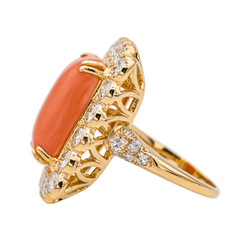 Bague en or jaune, corail et diamants - Castafiore