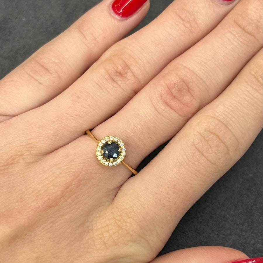 Bague en or jaune diamants et saphir - Castafiore