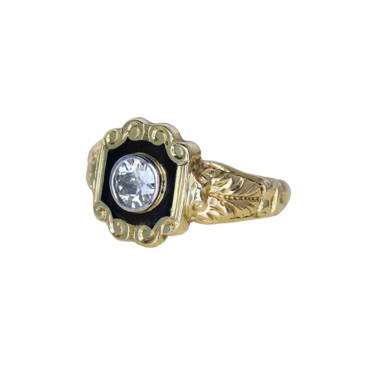 Bague en or jaune, émail et diamant - Castafiore