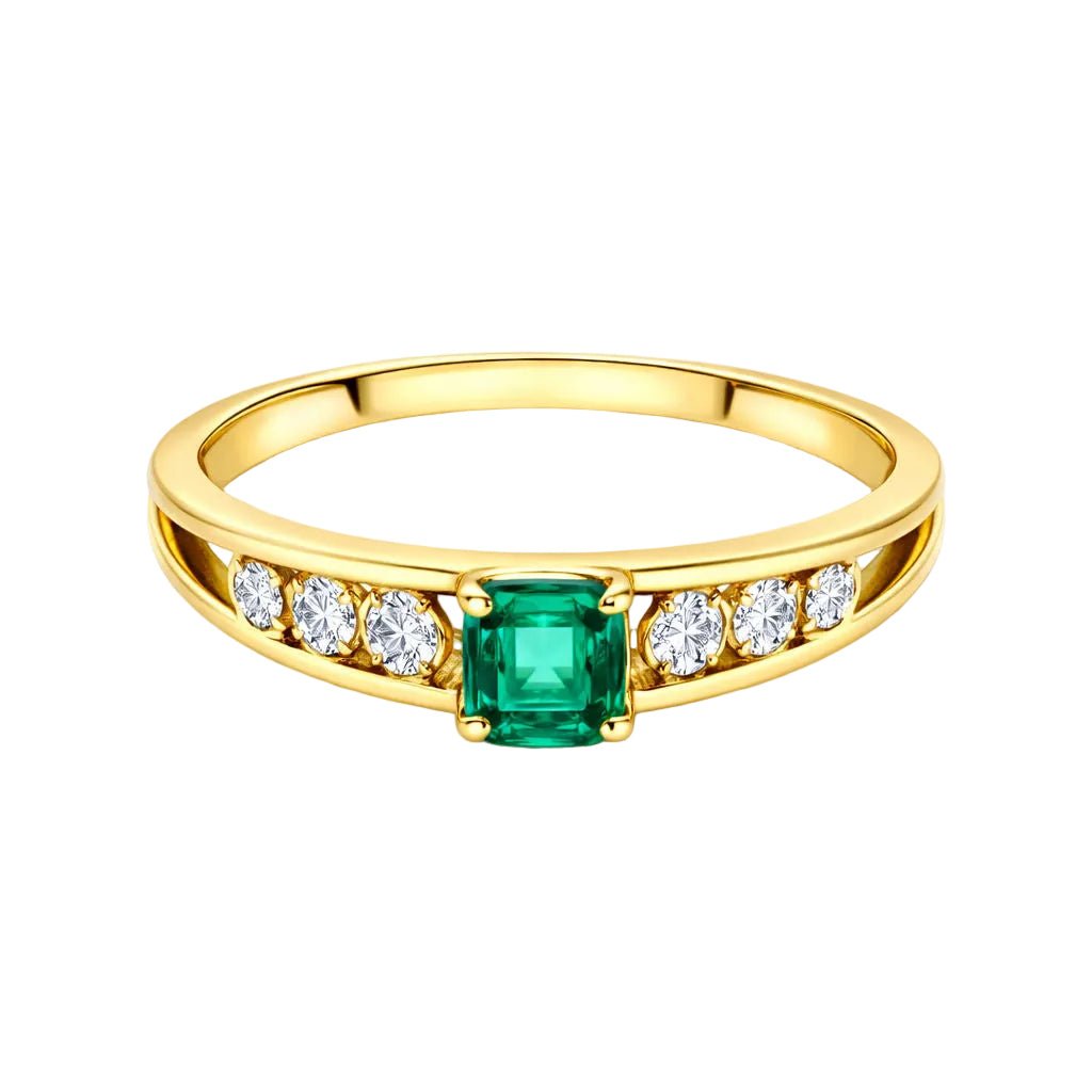 Bague en or jaune, émeraude, et diamants - Castafiore