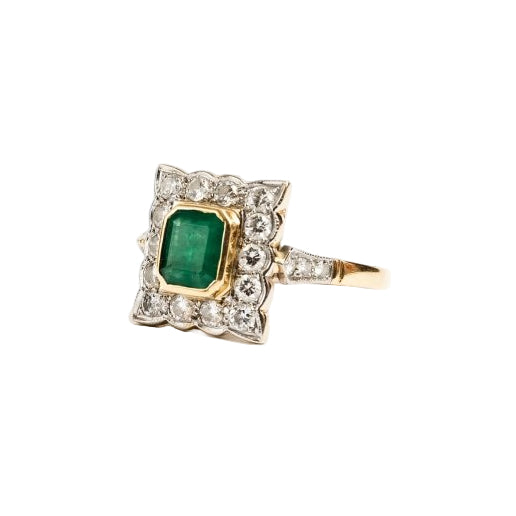 Bague en or jaune émeraude et diamants - Castafiore