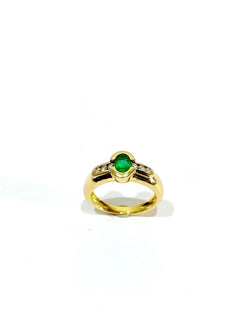 Bague en or jaune, émeraude et diamants - Castafiore