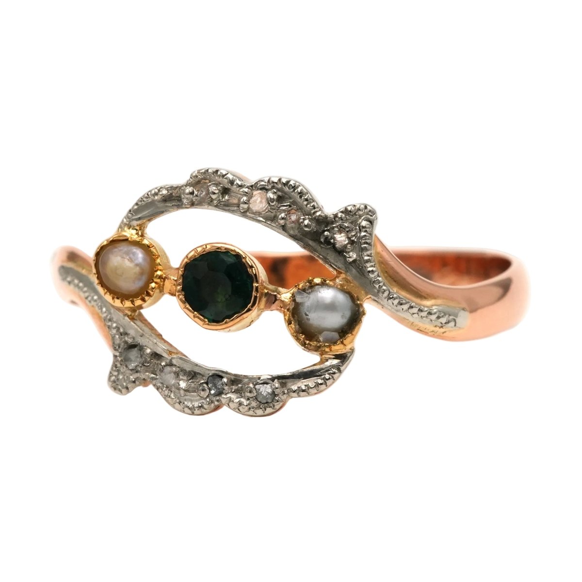 Bague en or jaune, émeraude, perles et diamants - Castafiore