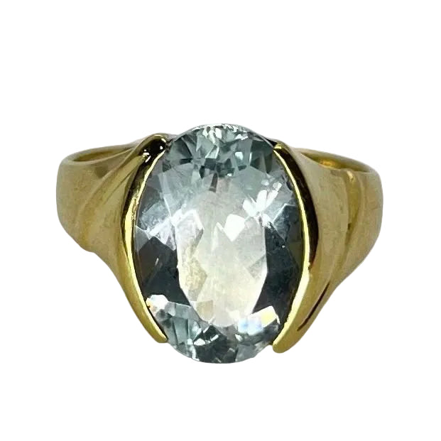 Bague en or jaune et aigue - marine - Castafiore
